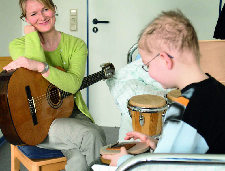 نکاتی در خصوص آموزش موسیقی به کودکان اوتیسم